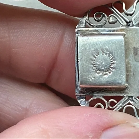 Sterling onyx vintage bracelet - Picture 4 of 11